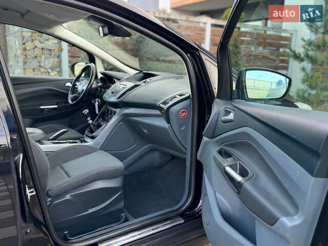 Черный Форд Си-Макс, объемом двигателя 1.6 л и пробегом 232 тыс. км за 8199 $, фото 40 на Automoto.ua