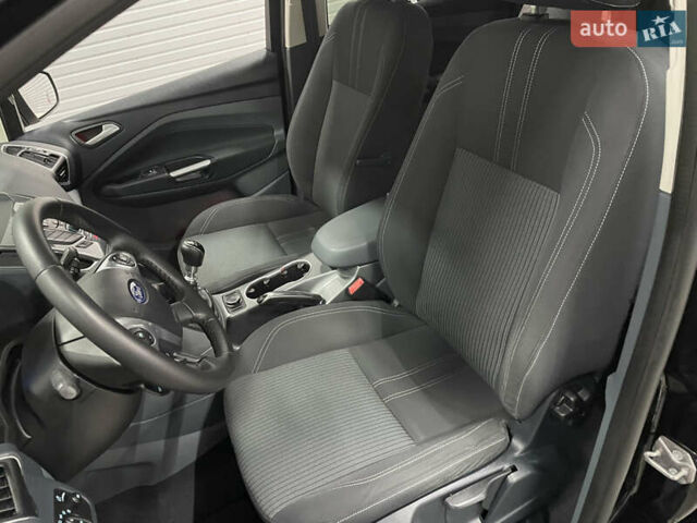 Чорний Форд Сі-Макс, об'ємом двигуна 1.6 л та пробігом 220 тис. км за 8990 $, фото 46 на Automoto.ua