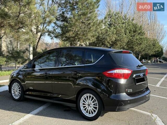 Черный Форд Си-Макс, объемом двигателя 2 л и пробегом 187 тыс. км за 9999 $, фото 8 на Automoto.ua