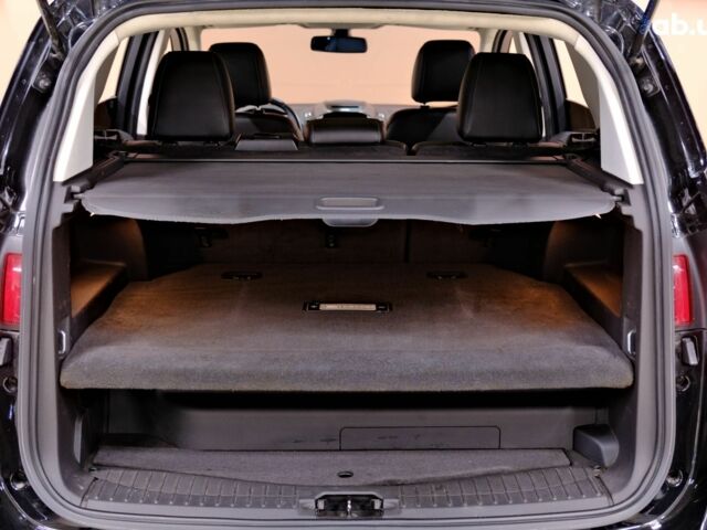 Черный Форд Си-Макс, объемом двигателя 2 л и пробегом 145 тыс. км за 10500 $, фото 8 на Automoto.ua