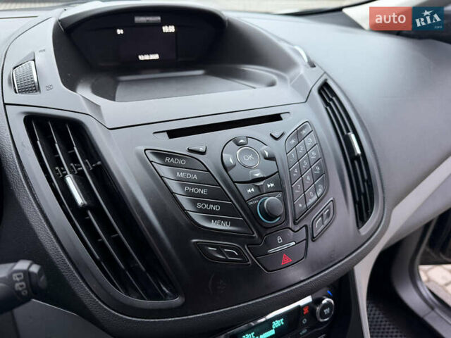 Черный Форд Си-Макс, объемом двигателя 2 л и пробегом 154 тыс. км за 11450 $, фото 28 на Automoto.ua