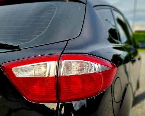 Черный Форд Си-Макс, объемом двигателя 1.99 л и пробегом 230 тыс. км за 8499 $, фото 33 на Automoto.ua