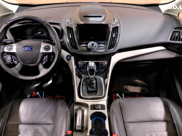 Черный Форд Си-Макс, объемом двигателя 2 л и пробегом 145 тыс. км за 10500 $, фото 6 на Automoto.ua