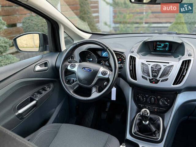 Черный Форд Си-Макс, объемом двигателя 1.6 л и пробегом 232 тыс. км за 8199 $, фото 53 на Automoto.ua