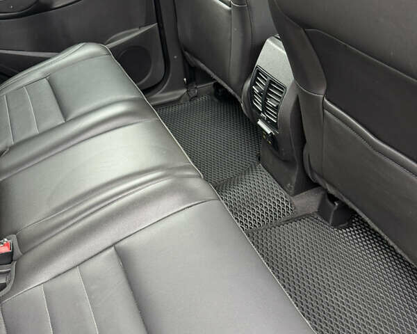 Форд Сі-Макс 2014 у Житомирі на Automoto.ua Чорний Форд Сі-Макс, об'ємом двигуна 2 л та пробігом 178 тис. км за 11200 $, фото 5 на Automoto.ua