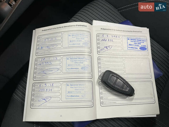 Чорний Форд Сі-Макс, об'ємом двигуна 1.6 л та пробігом 220 тис. км за 8990 $, фото 2 на Automoto.ua