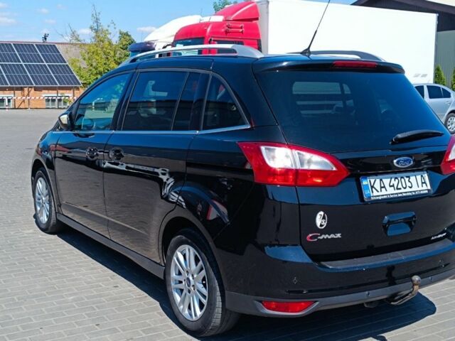 Черный Форд Си-Макс, объемом двигателя 2 л и пробегом 242 тыс. км за 8499 $, фото 4 на Automoto.ua