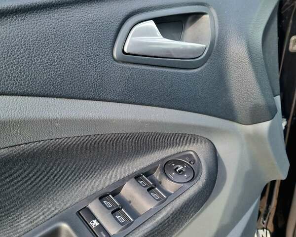 Черный Форд Си-Макс, объемом двигателя 1.99 л и пробегом 230 тыс. км за 8499 $, фото 50 на Automoto.ua