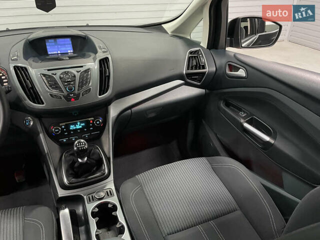 Чорний Форд Сі-Макс, об'ємом двигуна 1.6 л та пробігом 220 тис. км за 8990 $, фото 59 на Automoto.ua