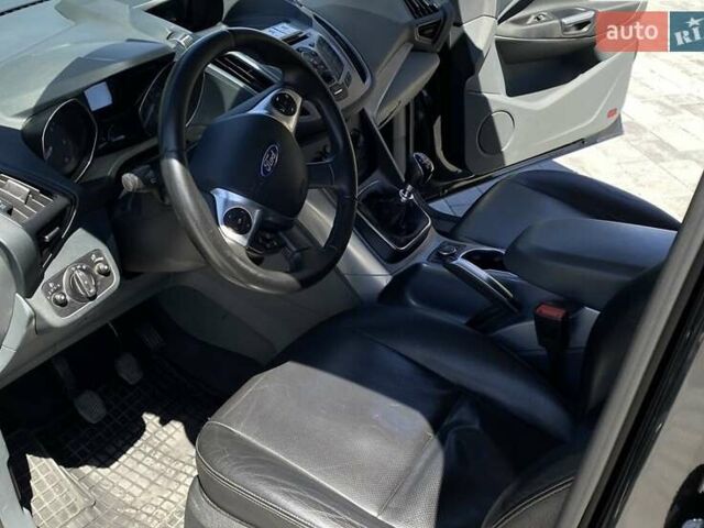 Черный Форд Си-Макс, объемом двигателя 1.56 л и пробегом 242 тыс. км за 9499 $, фото 4 на Automoto.ua