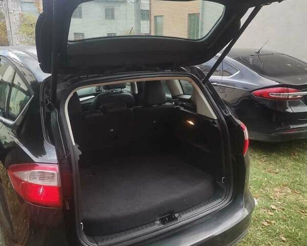 Черный Форд Си-Макс, объемом двигателя 2 л и пробегом 160 тыс. км за 9800 $, фото 5 на Automoto.ua