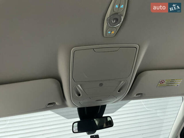 Чорний Форд Сі-Макс, об'ємом двигуна 1.6 л та пробігом 220 тис. км за 8990 $, фото 62 на Automoto.ua