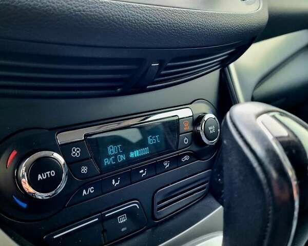 Черный Форд Си-Макс, объемом двигателя 1.99 л и пробегом 230 тыс. км за 8499 $, фото 29 на Automoto.ua