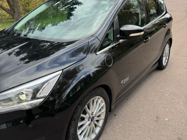 Черный Форд Си-Макс, объемом двигателя 2 л и пробегом 178 тыс. км за 11200 $, фото 3 на Automoto.ua