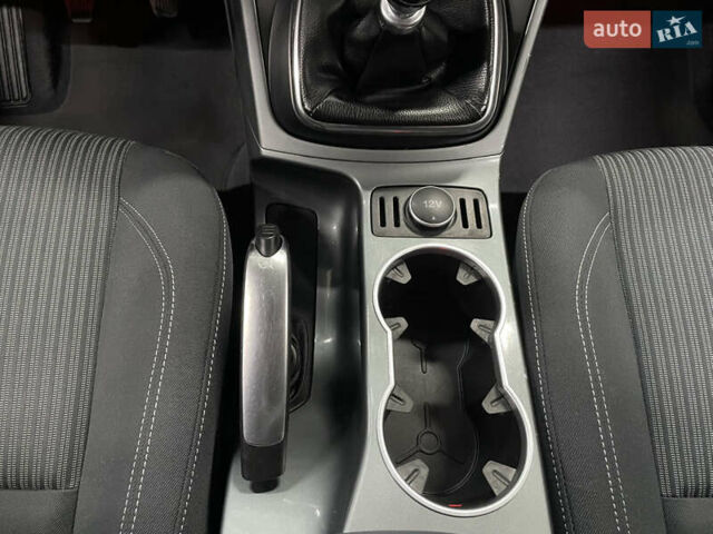 Чорний Форд Сі-Макс, об'ємом двигуна 1.6 л та пробігом 220 тис. км за 8990 $, фото 61 на Automoto.ua