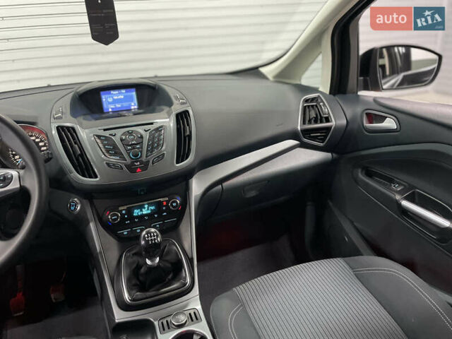 Чорний Форд Сі-Макс, об'ємом двигуна 1.6 л та пробігом 220 тис. км за 8990 $, фото 68 на Automoto.ua