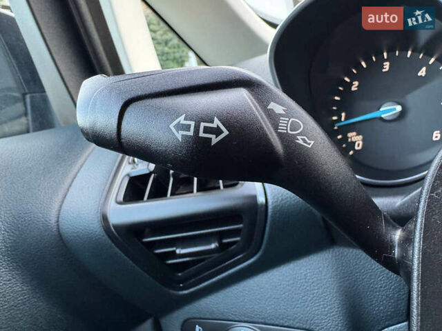 Черный Форд Си-Макс, объемом двигателя 1.6 л и пробегом 232 тыс. км за 8199 $, фото 62 на Automoto.ua