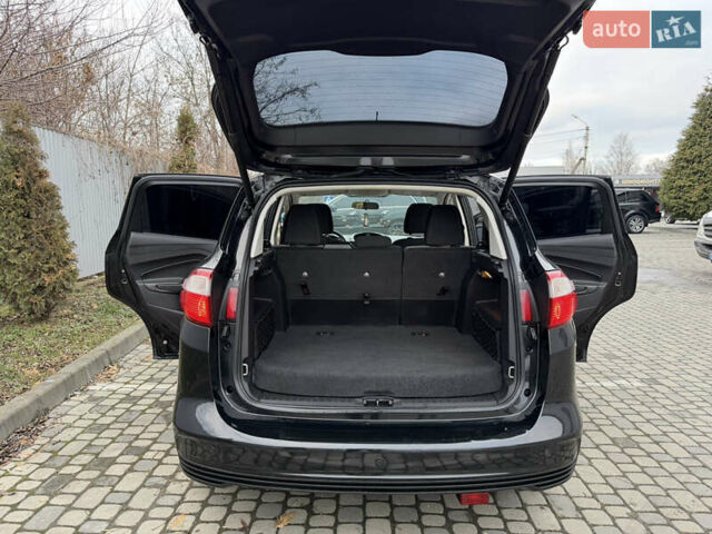 Черный Форд Си-Макс, объемом двигателя 2 л и пробегом 154 тыс. км за 11450 $, фото 48 на Automoto.ua