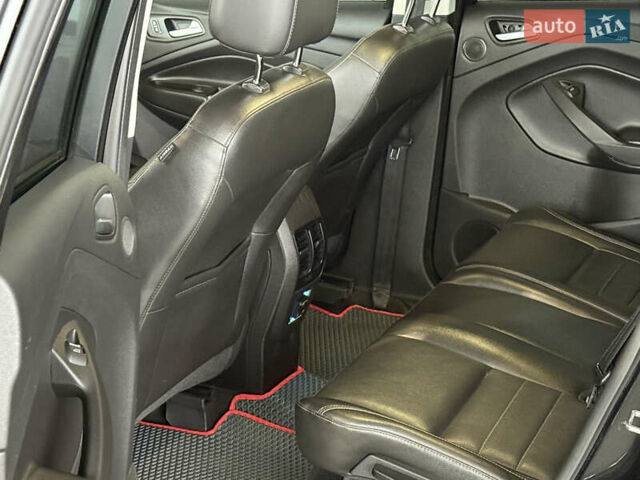 Черный Форд Си-Макс, объемом двигателя 2 л и пробегом 188 тыс. км за 9900 $, фото 24 на Automoto.ua