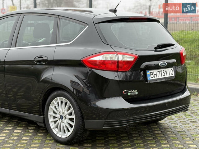 Черный Форд Си-Макс, объемом двигателя 2 л и пробегом 188 тыс. км за 9900 $, фото 7 на Automoto.ua