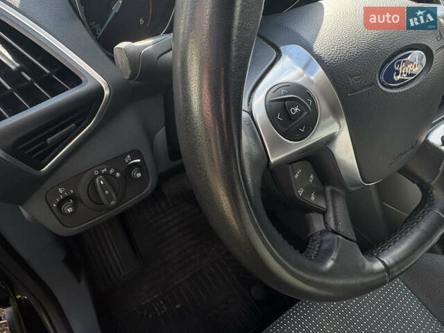 Чорний Форд Сі-Макс, об'ємом двигуна 2 л та пробігом 177 тис. км за 9700 $, фото 4 на Automoto.ua
