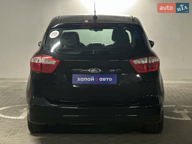 Черный Форд Си-Макс, объемом двигателя 2 л и пробегом 195 тыс. км за 9900 $, фото 4 на Automoto.ua