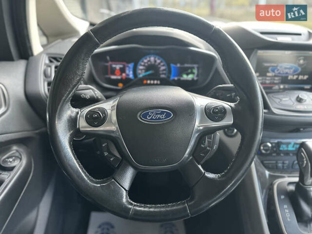 Черный Форд Си-Макс, объемом двигателя 2 л и пробегом 195 тыс. км за 9900 $, фото 10 на Automoto.ua