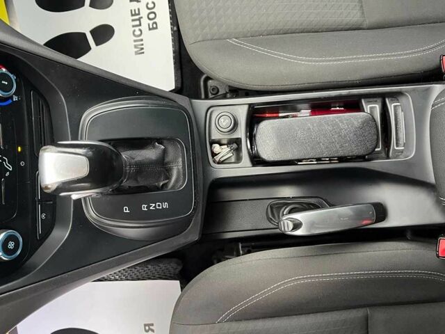 Черный Форд Си-Макс, объемом двигателя 1.5 л и пробегом 221 тыс. км за 11600 $, фото 15 на Automoto.ua