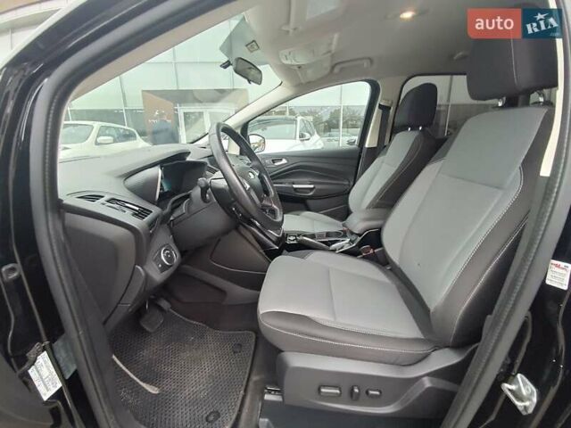 Черный Форд Си-Макс, объемом двигателя 2 л и пробегом 67 тыс. км за 13050 $, фото 5 на Automoto.ua