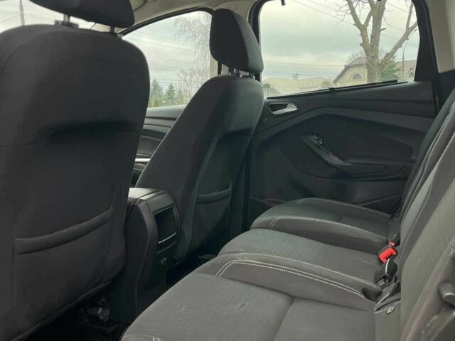 Черный Форд Си-Макс, объемом двигателя 1.5 л и пробегом 221 тыс. км за 11600 $, фото 19 на Automoto.ua