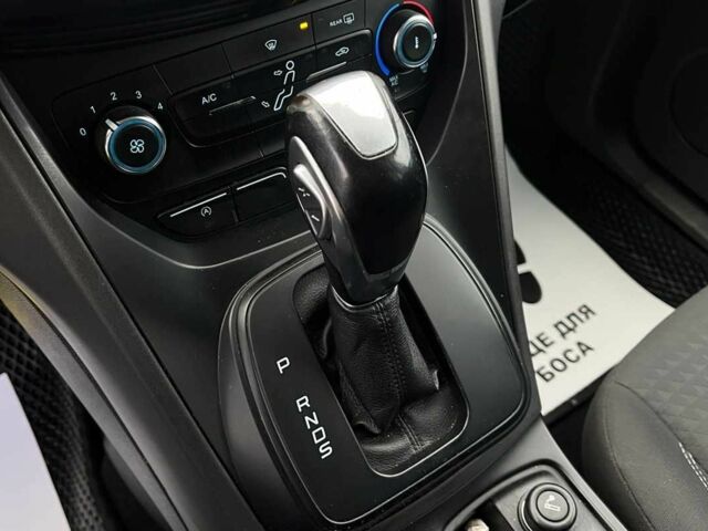 Черный Форд Си-Макс, объемом двигателя 1.5 л и пробегом 221 тыс. км за 11600 $, фото 14 на Automoto.ua