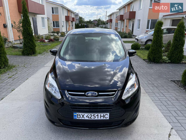 Черный Форд Си-Макс, объемом двигателя 2 л и пробегом 117 тыс. км за 10900 $, фото 1 на Automoto.ua