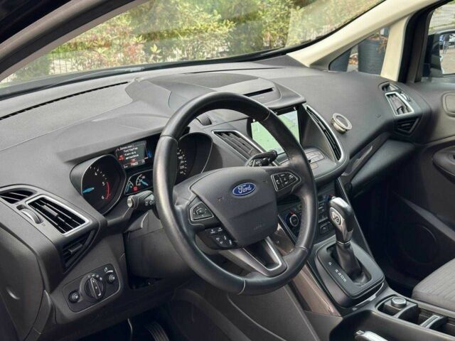 Черный Форд Си-Макс, объемом двигателя 2 л и пробегом 196 тыс. км за 11300 $, фото 13 на Automoto.ua