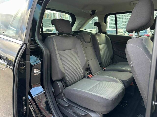 Черный Форд Си-Макс, объемом двигателя 2 л и пробегом 196 тыс. км за 11300 $, фото 20 на Automoto.ua