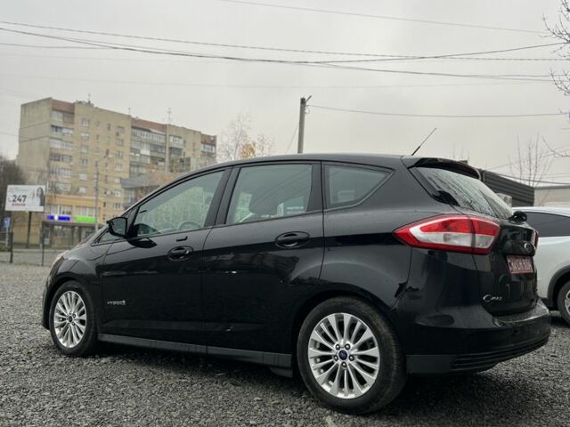 Черный Форд Си-Макс, объемом двигателя 2 л и пробегом 138 тыс. км за 9850 $, фото 4 на Automoto.ua