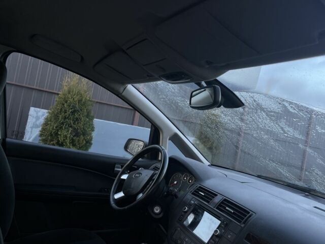 Чорний Форд Сі-Макс, об'ємом двигуна 1.8 л та пробігом 196 тис. км за 4450 $, фото 7 на Automoto.ua