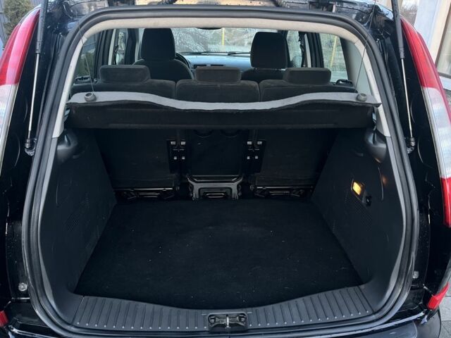 Чорний Форд Сі-Макс, об'ємом двигуна 1.8 л та пробігом 196 тис. км за 4450 $, фото 11 на Automoto.ua