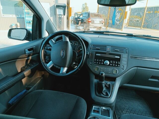 Чорний Форд Сі-Макс, об'ємом двигуна 2 л та пробігом 215 тис. км за 6200 $, фото 2 на Automoto.ua