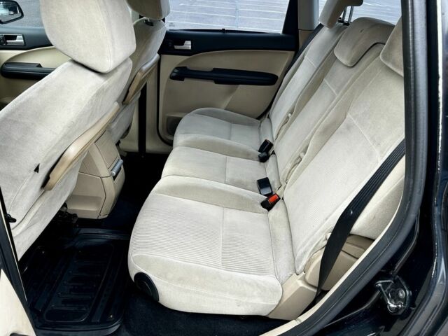 Чорний Форд Сі-Макс, об'ємом двигуна 2 л та пробігом 210 тис. км за 4250 $, фото 6 на Automoto.ua