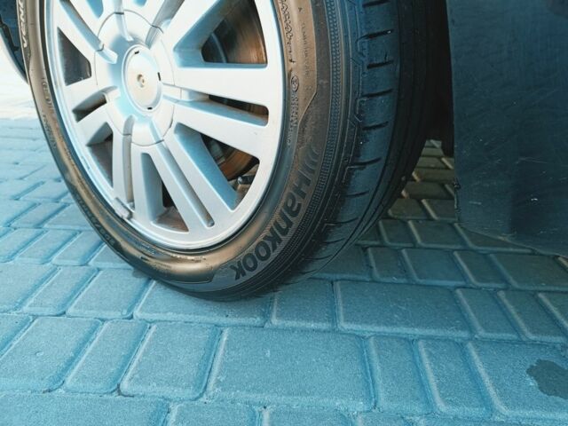 Чорний Форд Сі-Макс, об'ємом двигуна 2 л та пробігом 215 тис. км за 6200 $, фото 8 на Automoto.ua