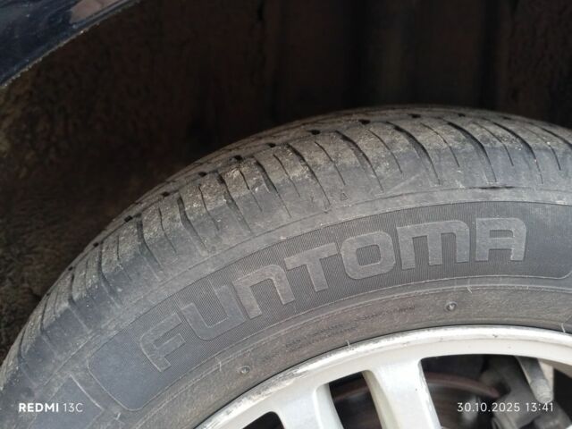 Чорний Форд Сі-Макс, об'ємом двигуна 1.6 л та пробігом 264 тис. км за 4550 $, фото 9 на Automoto.ua