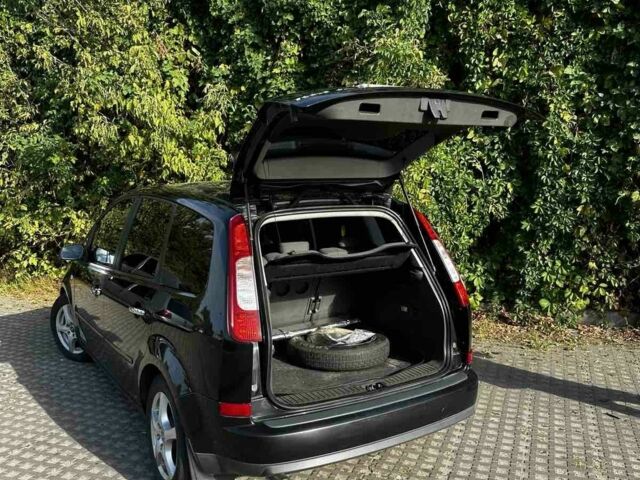 Черный Форд Си-Макс, объемом двигателя 1.8 л и пробегом 250 тыс. км за 4990 $, фото 1 на Automoto.ua