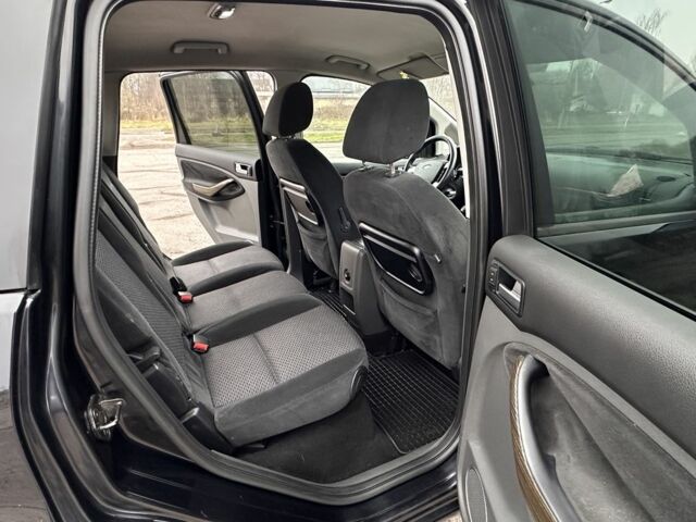 Чорний Форд Сі-Макс, об'ємом двигуна 2 л та пробігом 321 тис. км за 5800 $, фото 4 на Automoto.ua