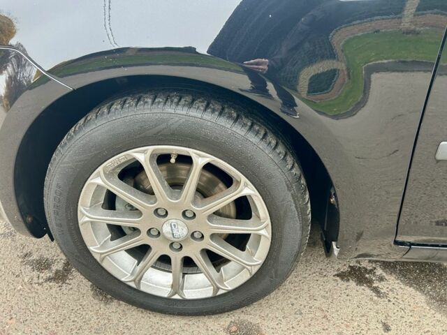 Черный Форд Си-Макс, объемом двигателя 1.8 л и пробегом 253 тыс. км за 5399 $, фото 11 на Automoto.ua