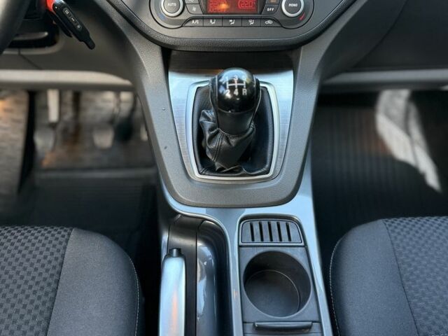 Чорний Форд Сі-Макс, об'ємом двигуна 2 л та пробігом 160 тис. км за 6000 $, фото 10 на Automoto.ua