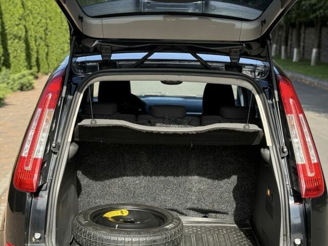 Чорний Форд Сі-Макс, об'ємом двигуна 2 л та пробігом 160 тис. км за 6000 $, фото 17 на Automoto.ua