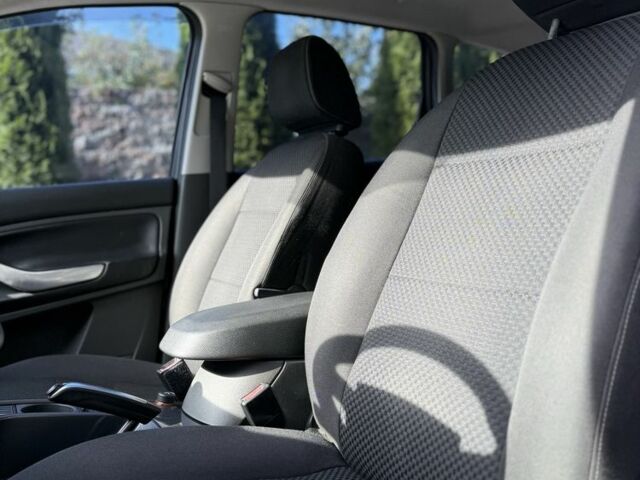 Чорний Форд Сі-Макс, об'ємом двигуна 2 л та пробігом 160 тис. км за 6000 $, фото 13 на Automoto.ua