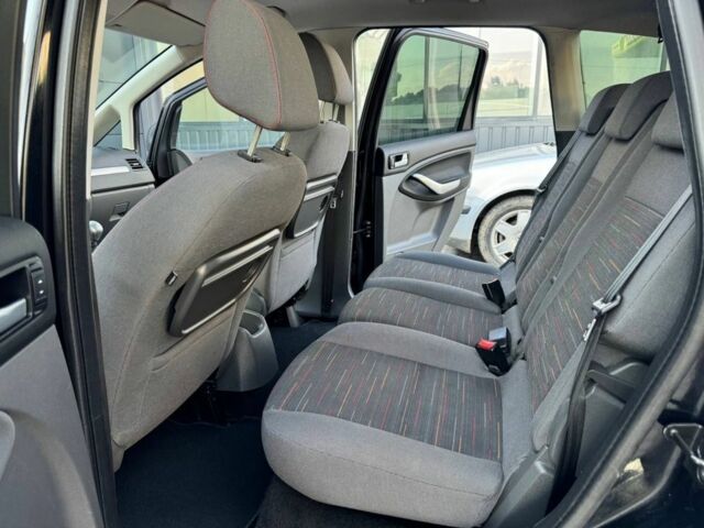 Черный Форд Си-Макс, объемом двигателя 1.6 л и пробегом 227 тыс. км за 6500 $, фото 4 на Automoto.ua