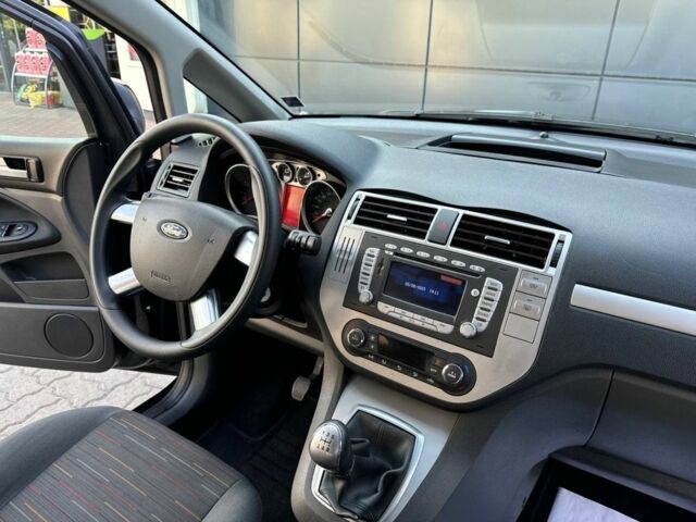 Черный Форд Си-Макс, объемом двигателя 1.6 л и пробегом 227 тыс. км за 6500 $, фото 2 на Automoto.ua