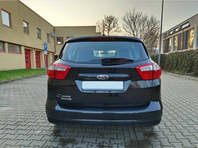 Черный Форд Си-Макс, объемом двигателя 2 л и пробегом 132 тыс. км за 8300 $, фото 3 на Automoto.ua